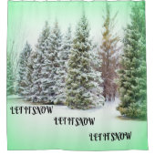 雪に松の緑の輝く冬のシーン シャワーカーテン (正面)