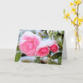 雪に覆われたピンクのバラ カード (黄色い花)