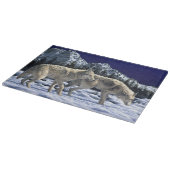 雪に覆われた冬の山々の灰色の狼 カッティングボード (角)