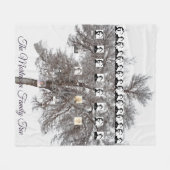 雪に覆われた冬の木のベクトル化された家族の写真 フリースブランケット (正面(横))