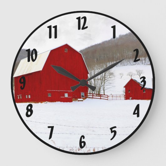 雪に覆われた名勝の冬の風景の中の古い赤いバーンズファーム ラージ壁時計 (正面)