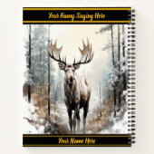 雪に覆われた夕闇の森の中でムース ノートブック (裏面)