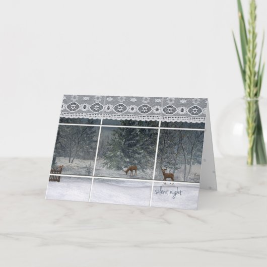 雪に覆われた夜木や鹿が窓から見える シーズンカード (正面)