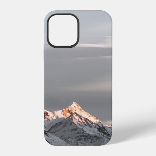 雪に覆われた山々 iPhoneケース (裏面)