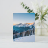 雪に覆われた山の風景 ポストカード (スタンド正面)