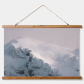 雪に覆われた山 吊り下げ型タペストリー (正面)