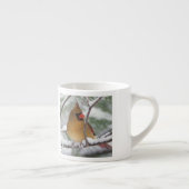 雪に覆われた松の木に生えた北（鳥）ショウジョウコウカンチョウの女神 エスプレッソカップ (右)