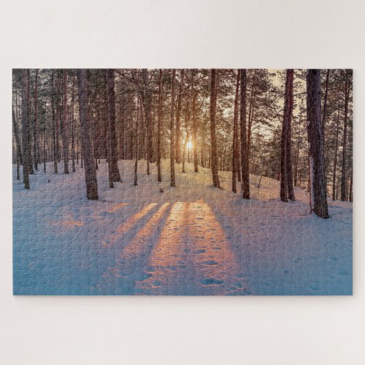 雪に覆われた松林の夕日 ジグソーパズル (横)