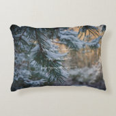 雪に覆われた松 アクセントクッション (正面)