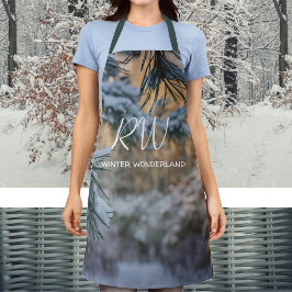 雪に覆われた松 エプロン