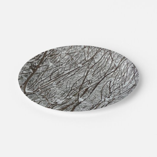 雪に覆われた枝冬の抽象芸術 ペーパープレート (アングル)