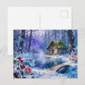 雪に覆われた森の魔法の小屋と橋と光 ポストカード (正面/裏面)