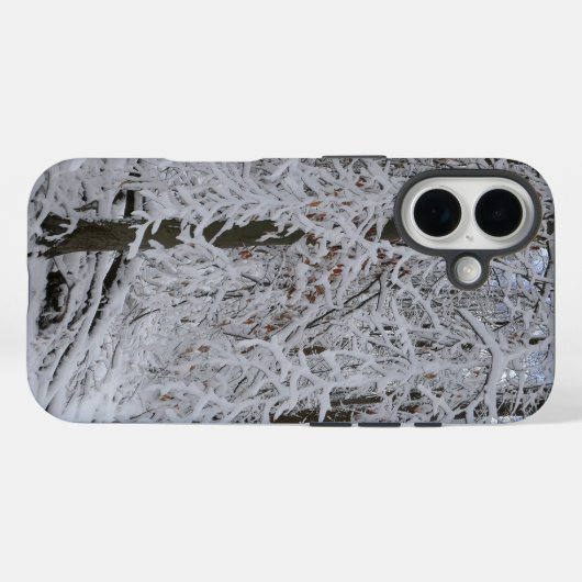 雪に覆われた白樺の樹冠 Case-Mate iPhoneケース (裏面 (横))
