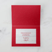 雪に覆われた鹿と雪片のある赤い鳥小屋 カード (内部)