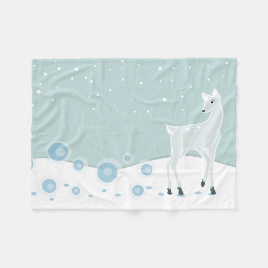 雪に覆われた鹿 フリースブランケット (正面(横))