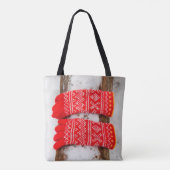雪に赤い編み手袋 トートバッグ (裏面)