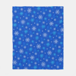 雪に青いスノーフレーク模様のフリースブランケット フリースブランケット