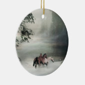 雪のかわいらし中で馬の本当の群れオーナメント セラミックオーナメント (右)