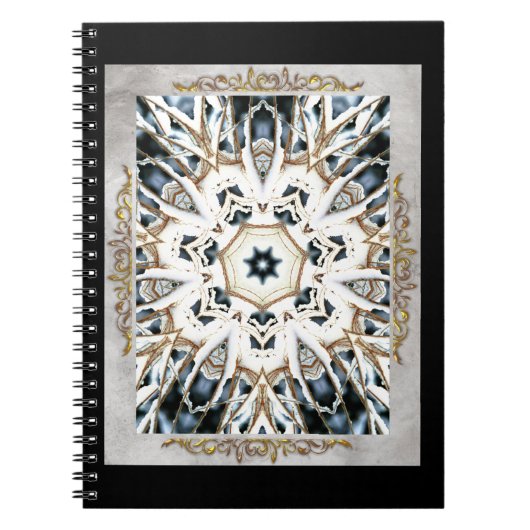 雪のくもの巣と金ゴールドフローリッシュ ノートブック (正面)