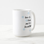 雪のようにひとつだけの特別な存在 コーヒーマグカップ (正面右)