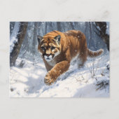 雪のアートの中を歩くマウンテンライオン ポストカード (正面)