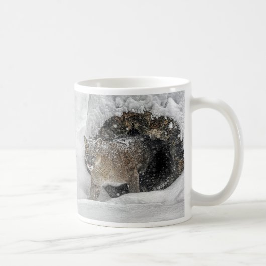 雪のオオヤマネコ コーヒーマグカップ (右)