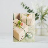 雪のカバー付きホリデーギフト シーズンポストカード (スタンド正面)