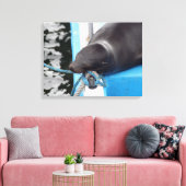 雪のガラパゴスシーライオン キャンバスプリント (インサイチュ (リビング))