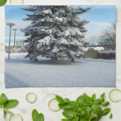 雪のキッチンタオルに松の木 キッチンタオル (折り畳み)