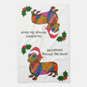 雪のキッチンタオルを通ったかわいいダックスフント キッチンタオル (縦)