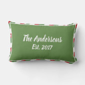 雪のクリスマスによるダックスフントは縞で飾ります ランバークッション (裏面)