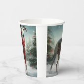 雪のクリスマスにグレイハウンド犬 紙コップ (左)