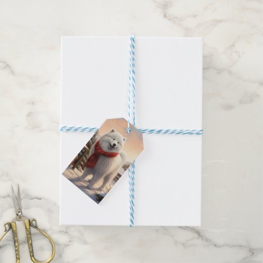 雪のクリスマスにサモイドッグ ギフトタグ (より糸付き)