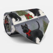 雪のクリスマスにスコットランドのテリア犬 ネクタイ (ロール)