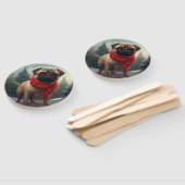 雪のクリスマスにパグ犬 ハンドファン (組立なし)