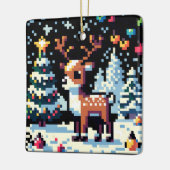 雪のクリスマスにピクセルアートトナカイ セラミックオーナメント (左)