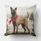 雪のクリスマスにベルギーのマリノワンドッグ クッション (正面)