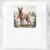 雪のクリスマスにベルギーのマリノワンドッグ スクエアシール (バッグ)