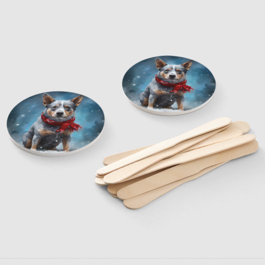 雪のクリスマスに青いヒーラー犬 ハンドファン (組立なし)