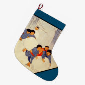 雪のクリスマスのストッキングで遊んでいる日本のな家族 ラージクリスマスストッキング (正面 (吊り時))