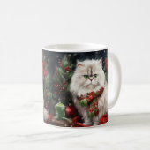 雪のクリスマスのペルシャ猫 コーヒーマグカップ (正面右)