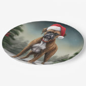 雪のクリスマスのボクサー犬 ペーパープレート (アングル)