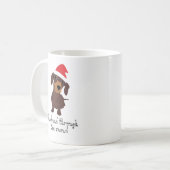 雪のクリスマスのマグを通したかわいいdaschund コーヒーマグカップ (正面左)