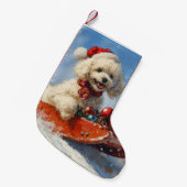 雪のクリスマスを許すそりのプードル犬 スモールクリスマスストッキング (正面 (吊り時))