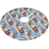 雪のクリスマスを許すそりのプードル犬 ブラッシュドポリエステルツリースカート (アングル)