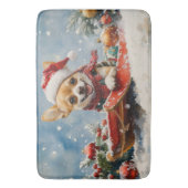 雪のクリスマスを許可するそりにチワホアドッグ バスマット (正面縦)