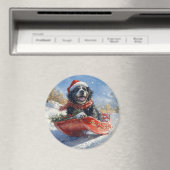 雪のクリスマスを過ごすスロッジのニューファンドランド犬 マグネット (インサイチュ (食洗機))