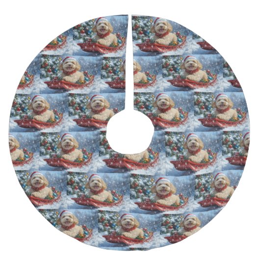 雪のクリスマスを過ごすソリのコックパウドッグ ブラッシュドポリエステルツリースカート (正面)