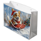 雪のクリスマスを過ごすソリのコルギ犬 ラージペーパーバッグ (裏面アングル)