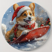 雪のクリスマスを過ごすソリのコルギ犬 缶バッジ (正面)